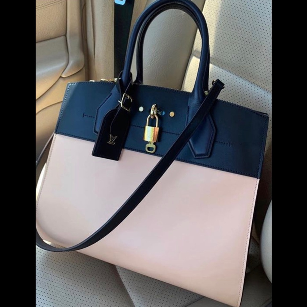 (TRADED) LV City Steamer MM Magnolia Pink/Black